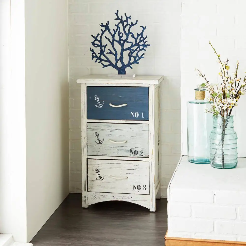 White Wood Anchor Chest with… — Photo 1