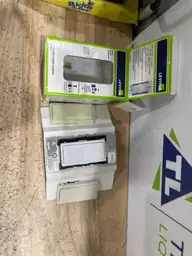 Leviton Decora Smart Coordinating Switch… — Photo 3