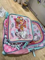 Hello kitty backpack — Photo 3