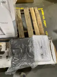 Coleman Miami 2-4 Person AirJet… — Photo 4