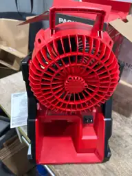 Milwaukee M18 16 in. H… — Photo 5