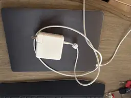 2020 Apple MacBook Air 13.3-inch… — Photo 5