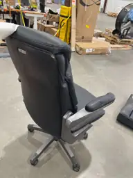 La-Z-Boy Manager Office Chair — Photo 5