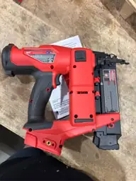 Milwaukee M18 FUEL 18 Ga.… — Photo 5
