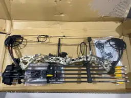 Bear Vast RTH Compound Bow… — Photo 3