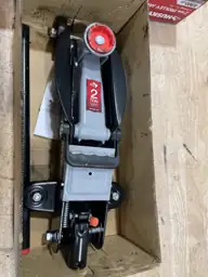 Husky 2 Ton Trolley Jack — Photo 4