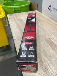 Husky 2200-Lumen Tripod — Photo 3