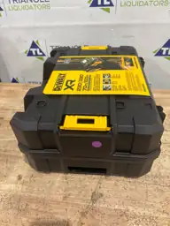 20V/12V Lithium-Ion Cross-Line Laser Level… — Photo 3