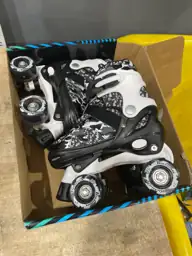 Kuxuan Adjustable Roller Skates with… — Photo 3