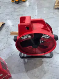 Milwaukee M18 26.5 in. H… — Photo 4