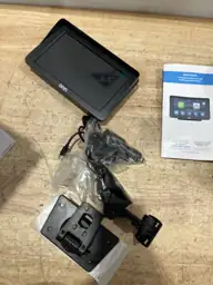 onn 7" Wireless Apple CarPlay… — Photo 4