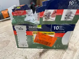 Leviton Decora Edge 15 Amp… — Photo 3