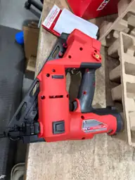 Milwaukee M18 FUEL 15 Ga.… — Photo 5