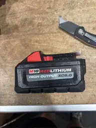M18 18-Volt Lithium-Ion High Output… — Photo 2