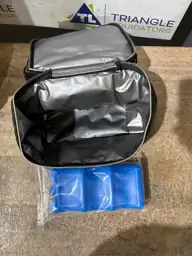 Mancro Breastmilk Cooler Bag with… — Photo 4