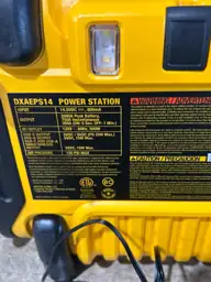 DEWALT 2000-Peak Amp Portable Jump… — Photo 3