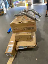 Amazon XL Pallet — Photo 4