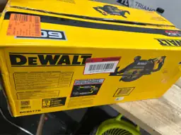 DeWalt 60V MAX 7-1/4 in.… — Photo 3