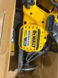 DeWalt 60V MAX 7-1/4 in.… — Photo 5