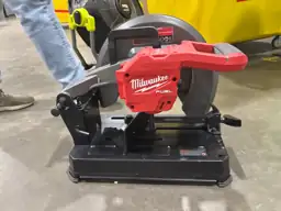 Milwaukee M18 FUEL 10 in.… — Photo 5