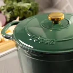 Lodge 7 Quart Emerald Enamel… — Photo 2