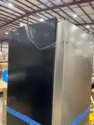 11 cu. ft. Convertible Upright… — Photo 4