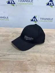 Small/Medium Black Fitted Hat — Photo 3