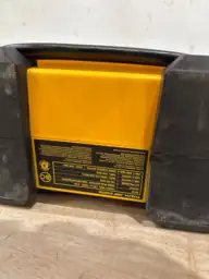 DEWALT 1600 Peak Amp Jump… — Photo 6
