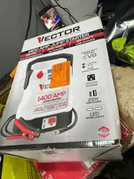 VECTOR 1400 Amp Jump Starter,… — Photo 3
