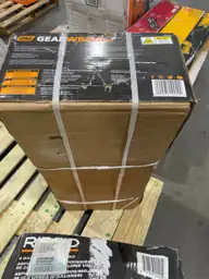 3-1/2-Ton Low Profile Floor Jack… — Photo 4