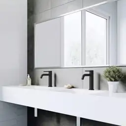 Madison Single Handle Single-Hole Bathroom… — Photo 2