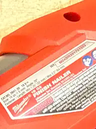 Milwaukee M18 FUEL 16 Ga.… — Photo 5