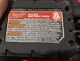 Milwaukee M12 3 beam Self… — Photo 6