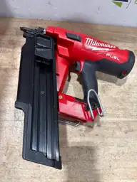 Milwaukee M18 FUEL 18 Volt… — Photo 4