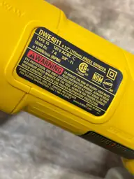 DeWalt 7 amps Corded 4-1/2… — Photo 6