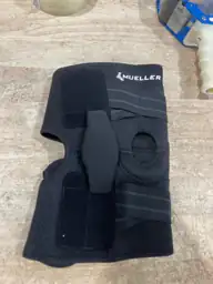 Mueller Adjustable Hinged Knee Brace,… — Photo 4