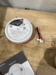 10-Year Hardwired Interconnected Smoke Detector… — Photo 6