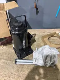 30-Ton Bottle Jack — Photo 3