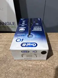 Oral-B iO2 Kit Rechargeable Toothbrush… — Photo 4