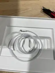 Apple 11-inch iPad, A16, Wi-Fi,… — Photo 6
