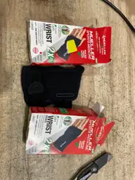 Mueller Sports Medicine Green Fitted… — Photo 3