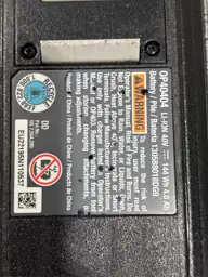 40-Volt Lithium-Ion 4.0 Ah Battery — Photo 5