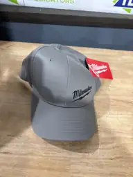 Large/Extra Large Gray Fitted Hat — Photo 3