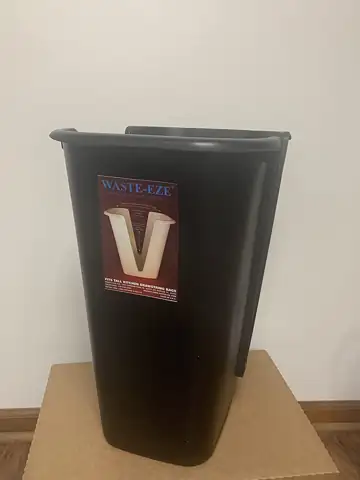 Waste-Eze Adaptive 13-Gallon Trash Can,… — Photo 1