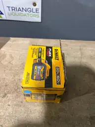 DEWALT FLEXVOLT 20V/60V MAX Lithium-Ion… — Photo 6