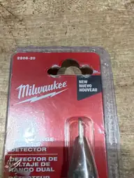 Dual Range Voltage Detector — Photo 4