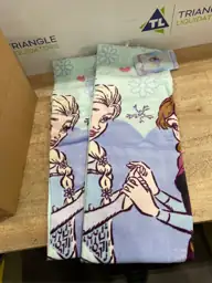 Frozen Elsa and Anna Lovely… — Photo 3