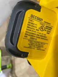 DEWALT 20V MAX* DCCS621P1 12… — Photo 7