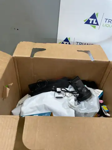 Walmart lot — Photo 1