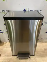 13.2 Gal Step Trash Can… — Photo 4